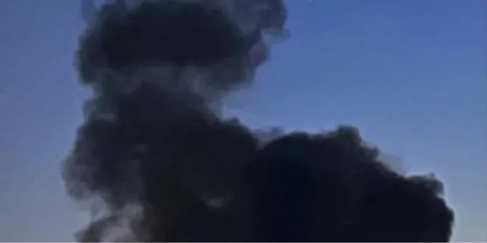 Промислова зона Основ'янського району Харкова після ракетного удару