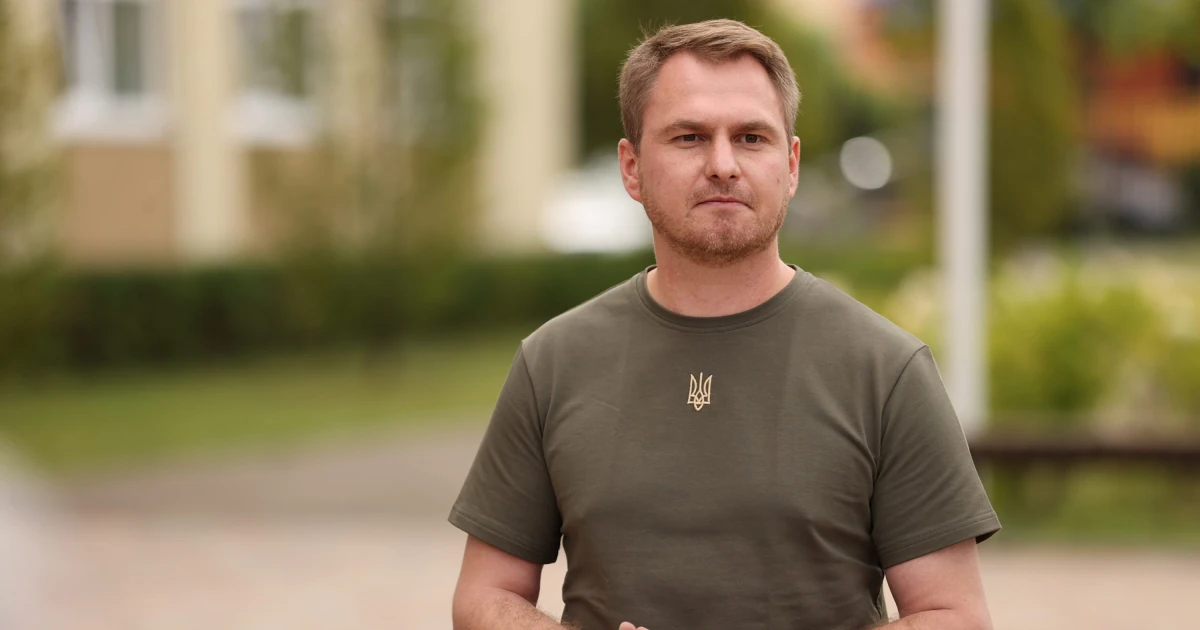 Підтверджена послідовність: указ №932/2026 і 317 голосів за звільнення Кравченка