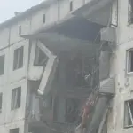 Наслідки авіаудару — зруйновані та пошкоджені багатоповерхівки у Слов'янську