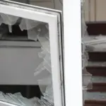 Пошкоджений житловий будинок у Новоукраїнському районі Кіровоградської області внаслідок російської атаки